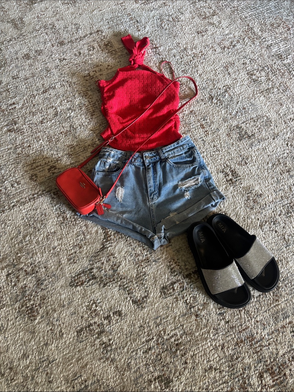 Red Knit Halter Top whole outfit coach purse, size small shorts small top 7.5 sh